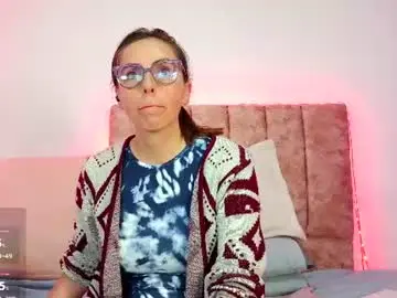 Chaturbate Live Porn of ava_raye