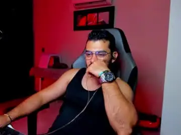 Chaturbate Free Porn Cam of bruno_diaz31
