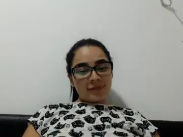 Chaturbate Nude Webcam of isemma