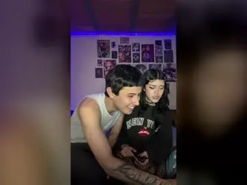 Chaturbate Live Sex Cam of melany_n_oliver