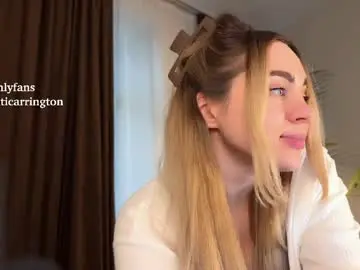 Chaturbate Sex Cam of tatti_1