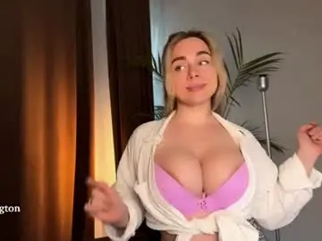 Chaturbate Sex Cam of tatti_1
