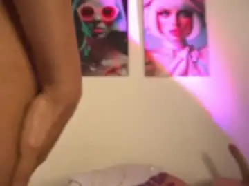 Chaturbate Live Sex of valentina_king18