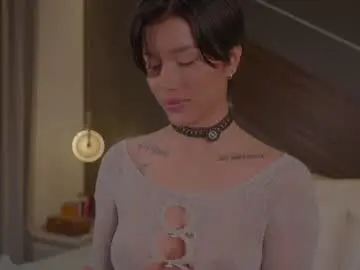 Chaturbate Live Sex Cam of evamorettii