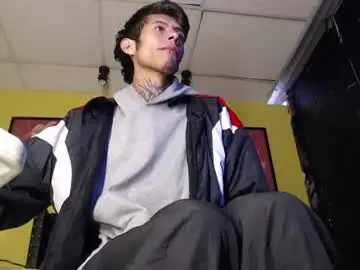 Chaturbate Best live sex cam show of skinny_boy_x