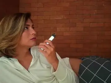 Chaturbate Free Porn Cam of skyamber8v2