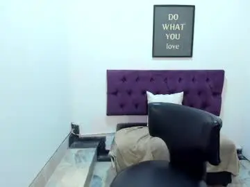 Chaturbate Adult Video Chat of tomboy_natali
