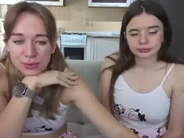 Chaturbate Live Sex Cam of cookies_duo
