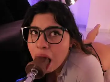 Chaturbate Watch Live Sex Cams of danna_adams1