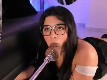 Chaturbate Free Live Porn of danna_adams1