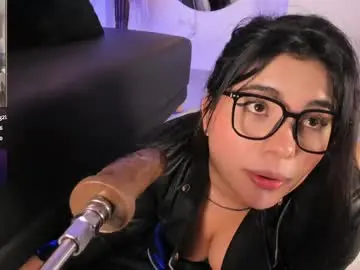 Chaturbate Watch Live Sex Cams of danna_adams1