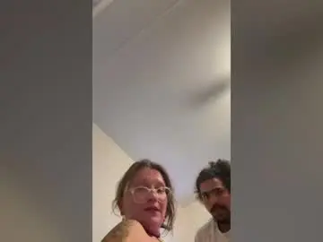 Chaturbate Live Sex of malloryknoxx_xoxo