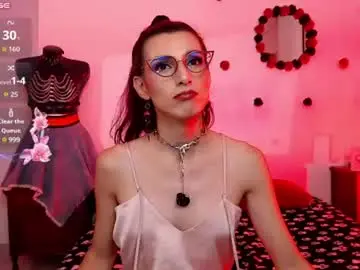 Chaturbate Nude Webcam of moira_hot