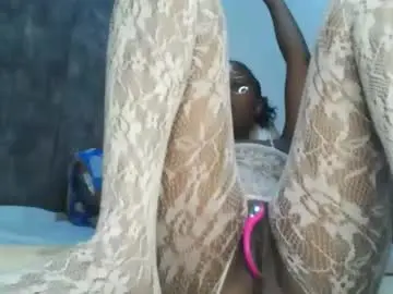 Chaturbate Live Sex Cam of starnah