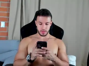 Chaturbate Best live sex cam show of dimitricaruso