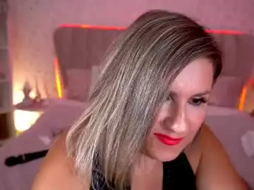 Chaturbate Sex Cam of kiraroxx