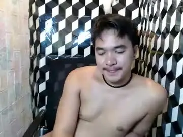 Chaturbate Live Sex Cam of petitehugecockxnxxx