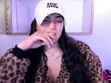 Chaturbate Live Sex of _ericavanderhill_