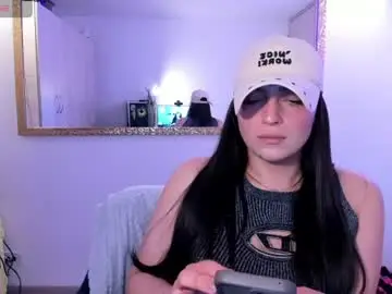 Chaturbate Free Live Porn of _ericavanderhill_