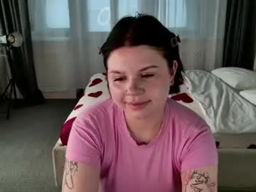 Chaturbate Live Sex Cam of alishacloud