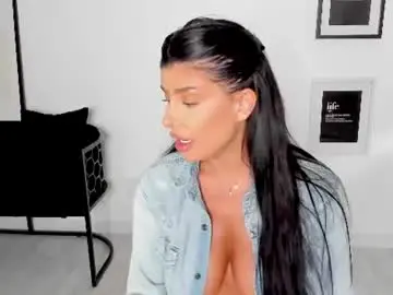 Chaturbate Best live sex cam show of moniqueeass