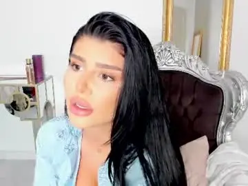 Chaturbate Live Sex of moniqueeass