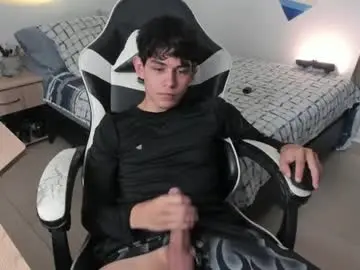 Chaturbate Free Live Porn of ronaldmq20