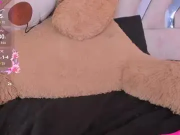 Chaturbate Adult Video Chat of auroraflowers