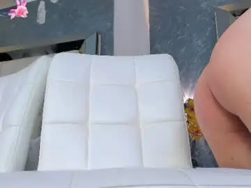 Chaturbate Best Webcam of auroraflowers