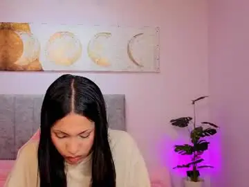Chaturbate Watch Live Sex Cams of clara_evanss