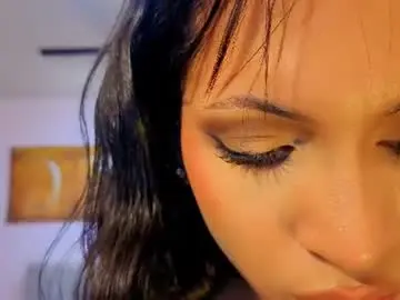 Chaturbate Live Porn of clara_evanss