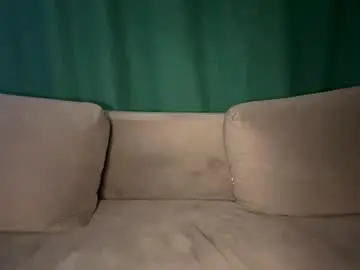 Chaturbate Watch Live Sex Cams of lessiemccoyle