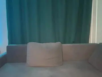 Chaturbate Best live sex cam show of lessiemccoyle
