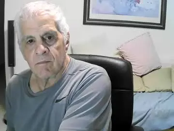 Chaturbate Live Sex Cam of max_2017