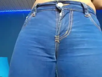 Chaturbate Adult Video Chat of naughtyhotsquirt