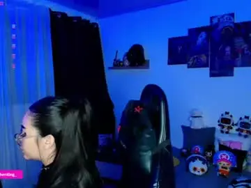 Chaturbate Watch Live Sex Cams of nicorobinn