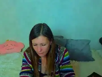 Chaturbate Live Sex Cam of bom_mia_bom