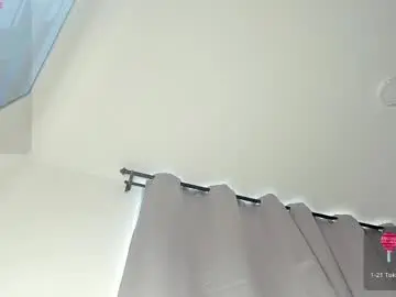 Chaturbate Free Porn Cam of caroline_tovar_