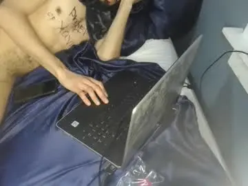 Chaturbate Live Sex of daddyl0nglegz93