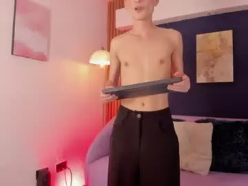 Chaturbate Live Sex Cam of lumiernova