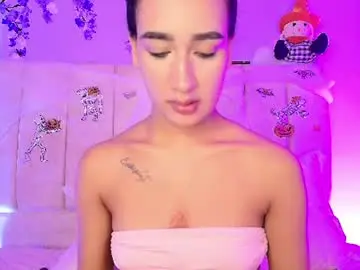 Chaturbate Adult Webcams of nikibrice