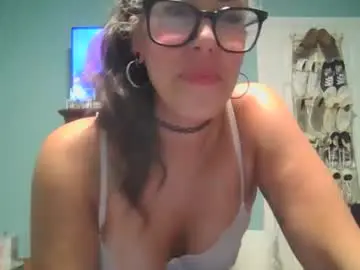 Chaturbate Free Porn Cam of qtwittaboot
