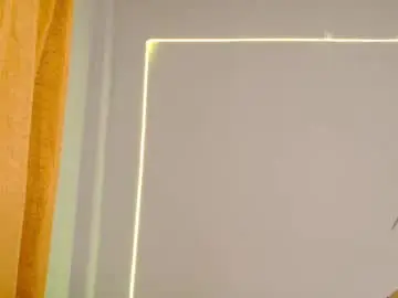 Chaturbate Live Sex of serena_glow