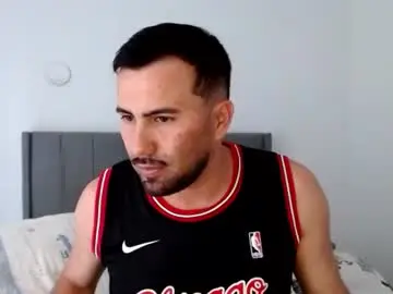 Chaturbate Sex Cam of camilor_30
