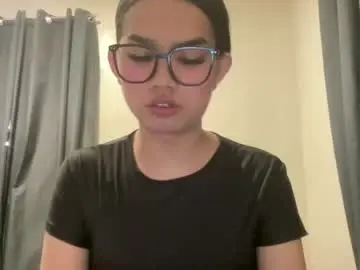 Chaturbate Free Porn Cam of milkyhottie_slutxx