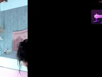 Chaturbate Live Sex Cam of nahomidi_bello