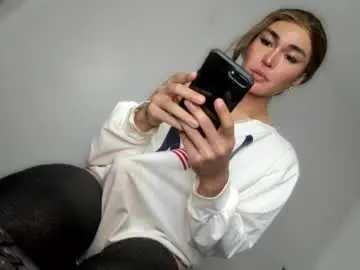 Chaturbate Adult Video Chat of transnextdoor_