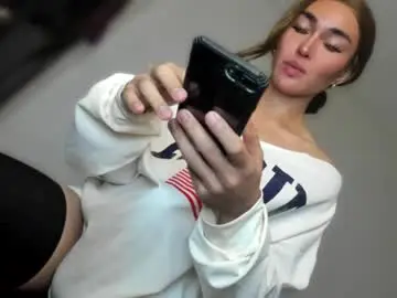 Chaturbate Sex Cam of transnextdoor_
