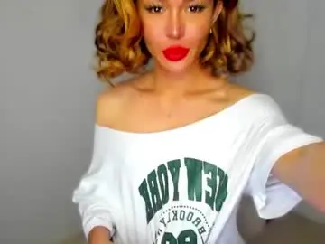 Chaturbate Private Sex Chat of transnextdoor_