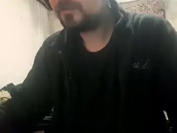Chaturbate Live Sex Cam of danycami1999960219